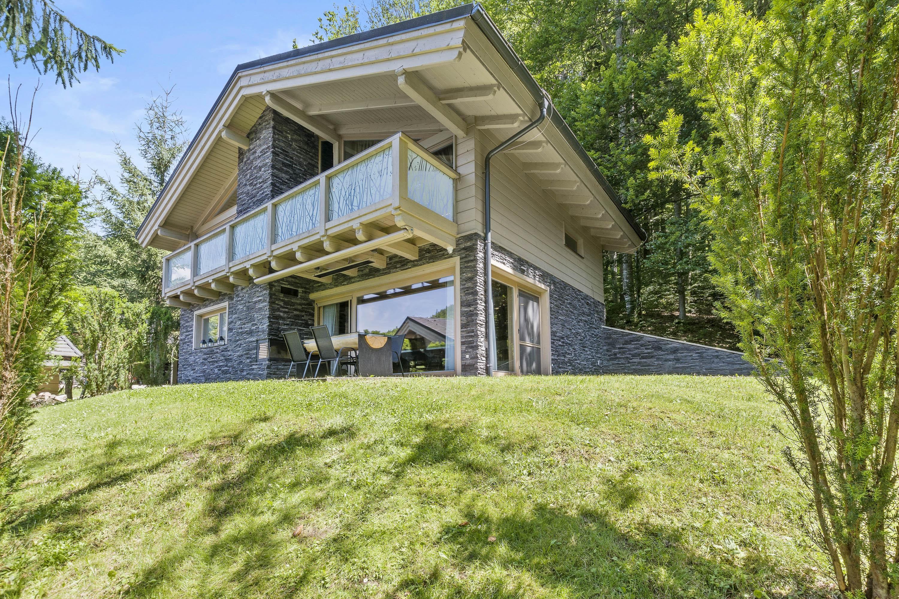 Luxusný chalet na Táloch pri golfovom ihrisku - VIDEO